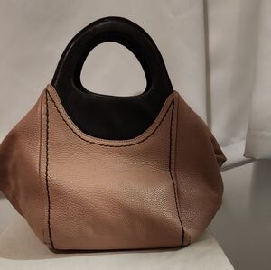 Elegant Tan Leather Women's Bag In Mauve And Brown
